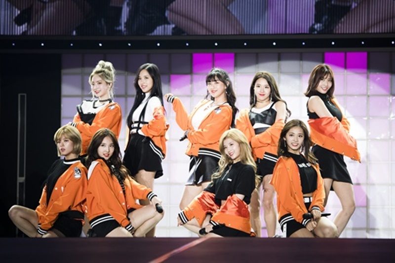 Twice Debut In Japan A Success Korea Dispatch