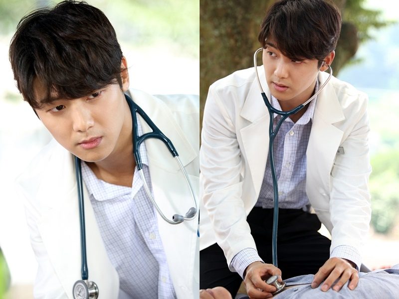 Cnblue Kang Min Hyuk Releases Still Cuts From New Drama Hospital Ship Korea Dispatch