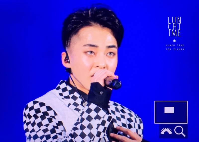 Fans Are Not Happy With Exo Xiumin S New Hair Style Korea