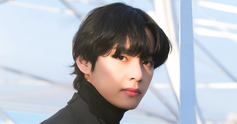 Bts V Introduces Greek Tv Series World S No 1 Handsome Korea Dispatch