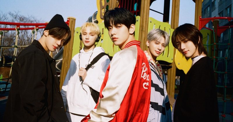 Txt 5 On The Us Billboard 0 Chart Top On The 3 Charts Korea Dispatch