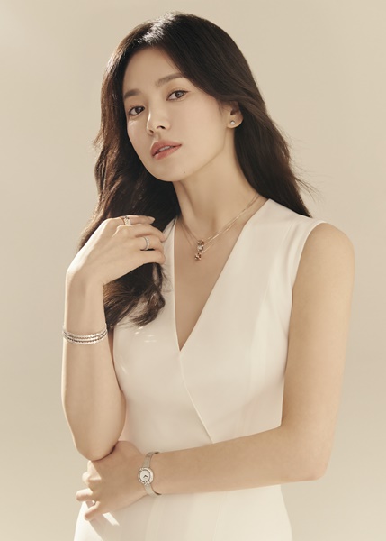 Song Hye Kyo With A Visual That Shines More Than Diamonds Korea Dispatch